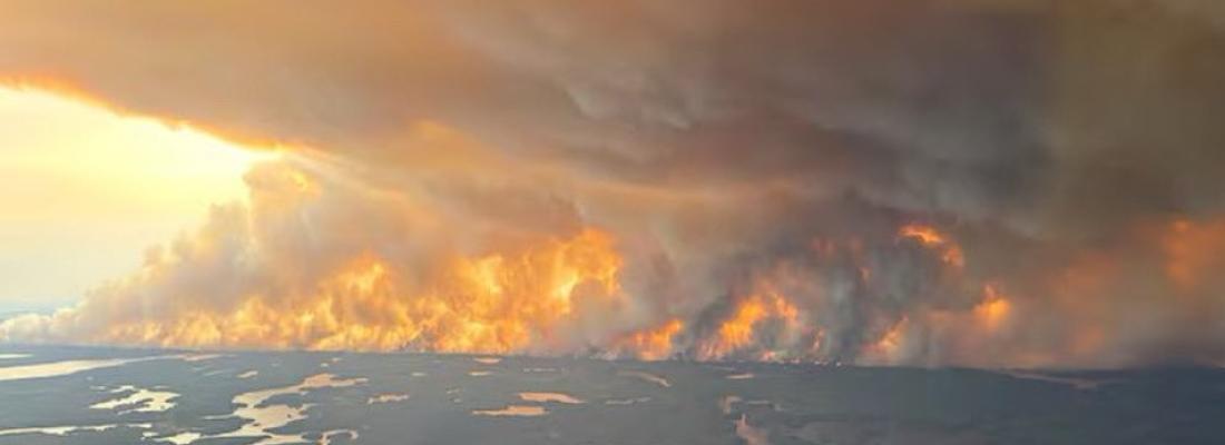 Les feux de forêt font rage dans le nord du Manitoba. (Photo via X.) Les feux de forêt font rage dans le nord du Manitoba. (Photo via X.)