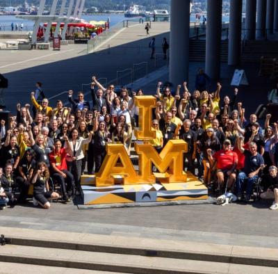 Des participants canadiens se rassemblent à Vancouver pour les prochains Jeux Invictus. (Photo : Jeux Invictus via Instagram.) Des participants canadiens se rassemblent à Vancouver pour les prochains Jeux Invictus. (Photo : Jeux Invictus via Instagram.)