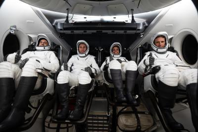 SpaceX Crew 13. De gauche à droite : Sergey Teteryatnikov, Luke Delaney, Jessica Watkins et Joshua Kutryk. (Photo : Agence spatiale canadienne, SpaceX)