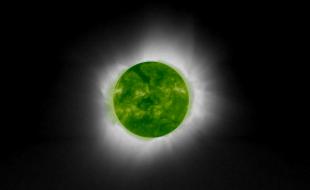 La couronne du Soleil est visible lors d’une éclipse solaire.  (Image reproduite avec l’aimable autorisation de la NASA/ESA.)