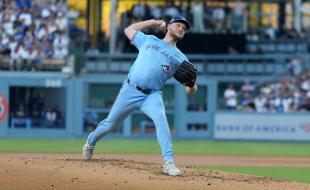 Trey Yesavage, lanceur des Blue Jays, a brisé de nombreux records lors du 3e match de la Série mondiale. (Photo tirée de la page Facebook de Fast24News.)
